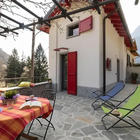 Al Sollievo House Holiday home Lecco
